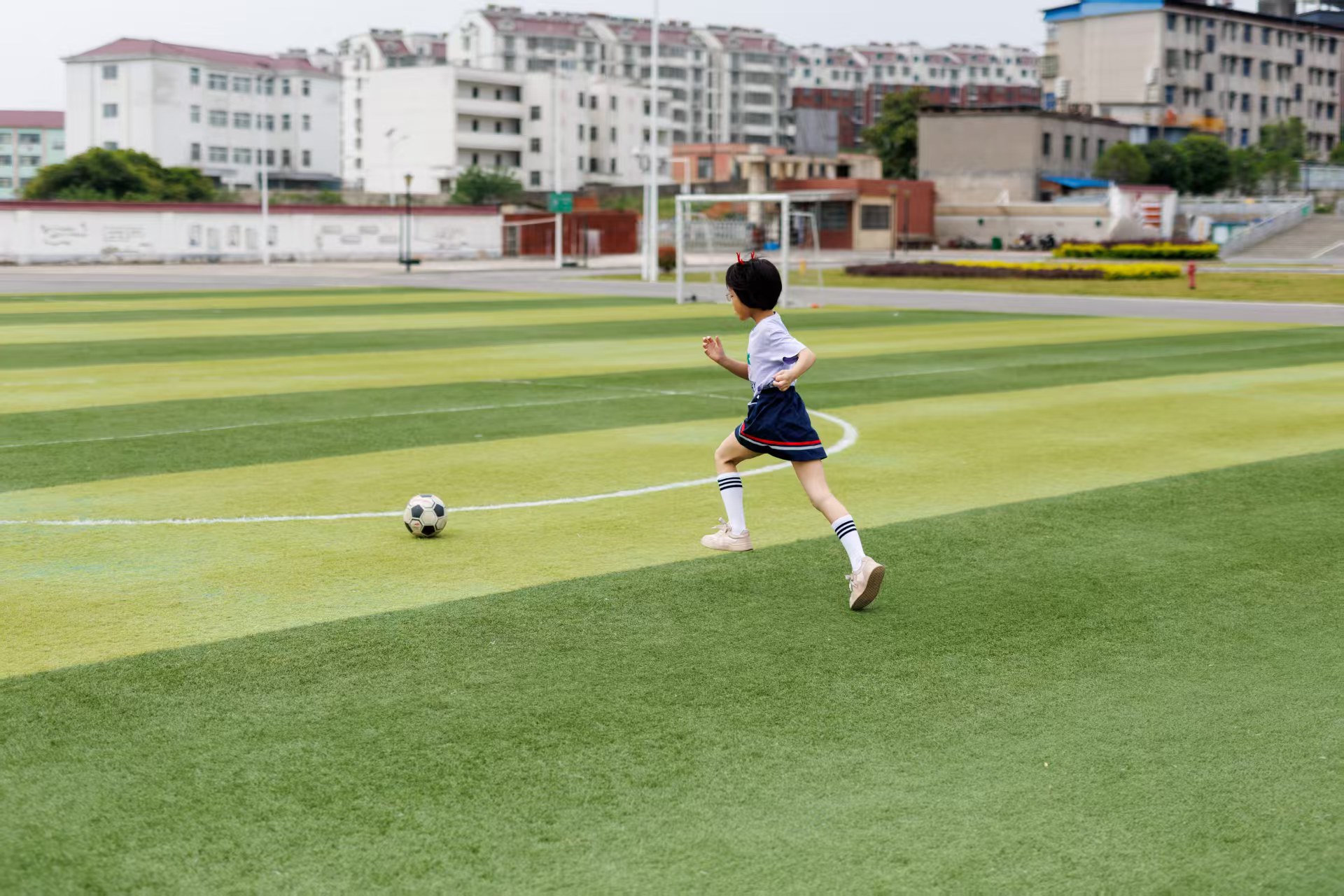 请输入图片描述